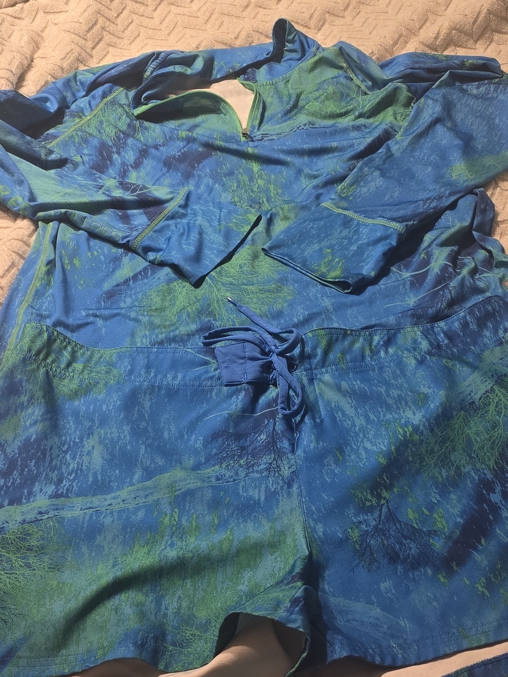 Blue-Green Realtree Quarter Zip And Swim Shorts -